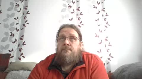 Snapshot of metallbuddy chatting on 02-19-25, 08:33 ask me online show from 02-19-25, 08:33