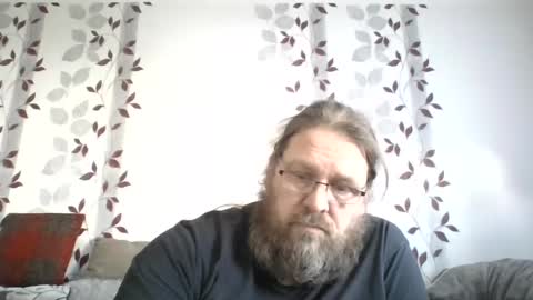 Snapshot of metallbuddy chatting on 03-09-25, 02:43 ask me online show from 03-09-25, 02:43