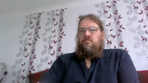 Snapshot of metallbuddy chatting on 10-11-25, 08:02 ask me online show from 10-11-25, 08:02