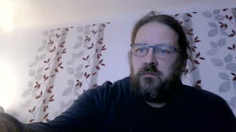 Snapshot of metallbuddy chatting on 10-31-25, 05:14 ask me online show from 10-31-25, 05:14