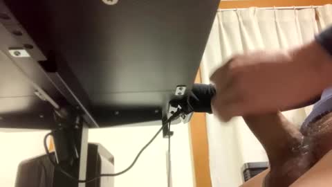 Just chilling online show from 01-13-26, 10:31