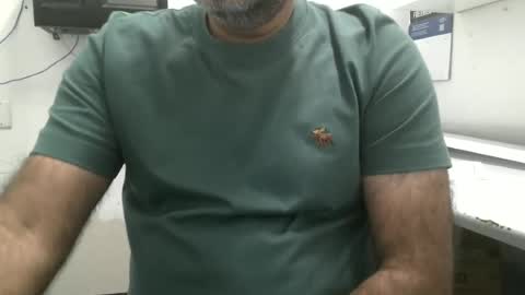 Snapshot of metter26 chatting on 06-22-26, 12:02 atx guy online show from 06-22-26, 12:02