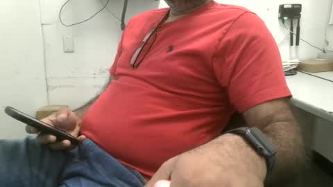 Snapshot of metter26 chatting on 06-28-26, 01:17 atx guy online show from 06-28-26, 01:17