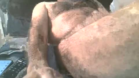 Snapshot of metter26 chatting on 07-05-26, 04:19 atx guy online show from 07-05-26, 04:19