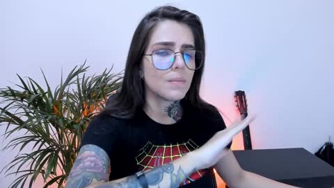 Meurif online show from 02-07-25, 02:04