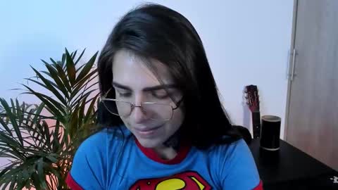 Meurif online show from 12-19-25, 03:41