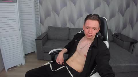 MEVERIK OUSHEN online show from 04-05-26, 01:19