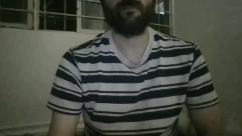 Snapshot of mexican19899 chatting on 11-25-25, 02:00 jos online show from 11-25-25, 02:00