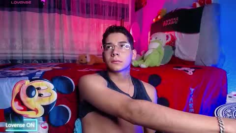 Snapshot of mexican_cum chatting on 11-16-25, 11:10 Jhon online show from 11-16-25, 11:10