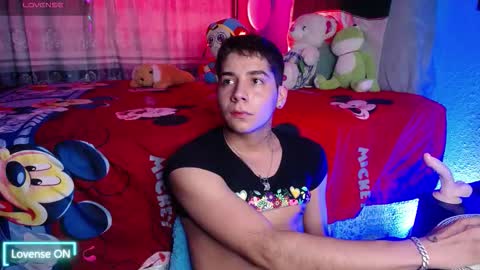 Snapshot of mexican_cum chatting on 11-20-25, 03:39 Jhon online show from 11-20-25, 03:39