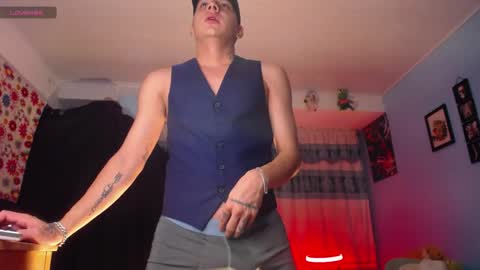 Snapshot of mexican_cum chatting on 05-09-26, 01:44 Jhon online show from 05-09-26, 01:44