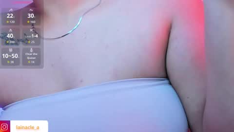 Snapshot of mexitalyguitarist chatting on 11-27-25, 02:52 Booniee online show from 11-27-25, 02:52