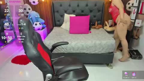 Snapshot of meylagia chatting on 06-18-26, 03:07 meylagia online show from 06-18-26, 03:07
