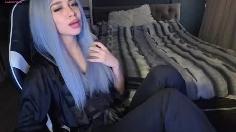 Snapshot of mezzalunaa chatting on 05-26-26, 05:58 vollmond online show from 05-26-26, 05:58