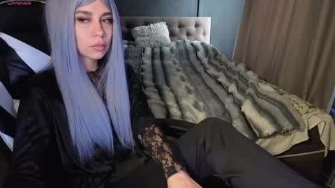 Snapshot of mezzalunaa chatting on 06-03-26, 07:55 vollmond online show from 06-03-26, 07:55