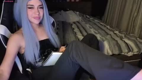 Snapshot of mezzalunaa chatting on 06-25-26, 08:46 vollmond online show from 06-25-26, 08:46