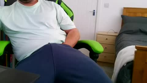 Snapshot of mg_of chatting on 07-19-26, 10:30 mg-of online show from 07-19-26, 10:30