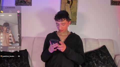 Snapshot of mhatias_ chatting on 07-02-26, 03:06 MATHIAS online show from 07-02-26, 03:06