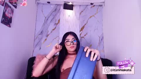 Snapshot of mhia_kate chatting on 07-02-26, 12:11 Mhia Kate online show from 07-02-26, 12:11