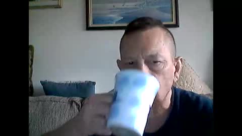 mhitch924 online show from 05-02-26, 06:57