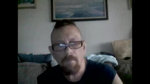 mhitch924 online show from 06-07-26, 01:15