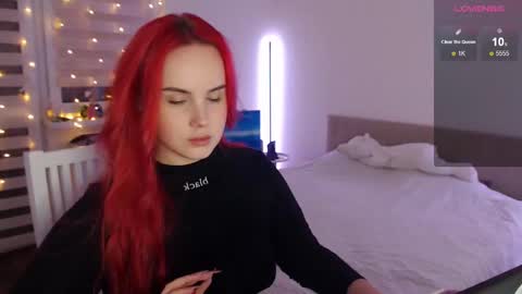 Snapshot of mi_cherry chatting on 01-03-25, 08:22 Alice online show from 01-03-25, 08:22