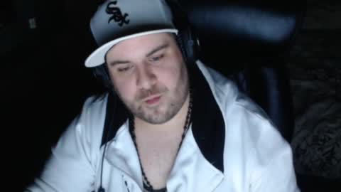 Snapshot of mi_vida21 chatting on 01-10-25, 08:04 just ask online show from 01-10-25, 08:04