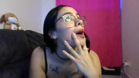 Snapshot of mia0426 chatting on 05-26-26, 11:12 mia0426 online show from 05-26-26, 11:12