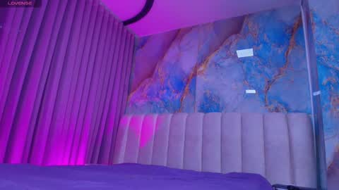 Emi online show from 03-30-26, 07:15