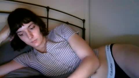 Snapshot of mia_177 chatting on 06-17-26, 12:46 mia_177 online show from 06-17-26, 12:46