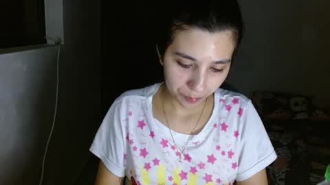 Mia online show from 06-05-26, 04:41