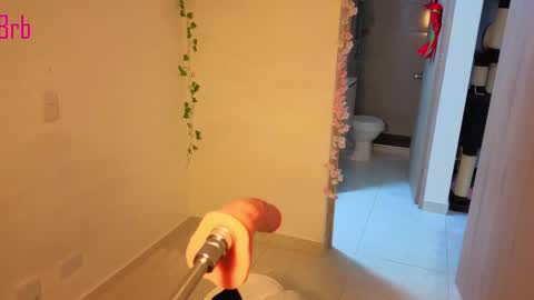 Mia adams  online show from 11-17-25, 02:28