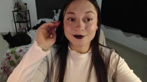 mia online show from 12-05-24, 11:51