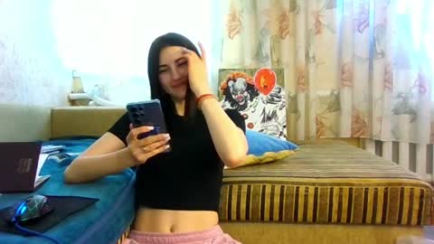 mia_beauti_live online show from 06-04-26, 10:10