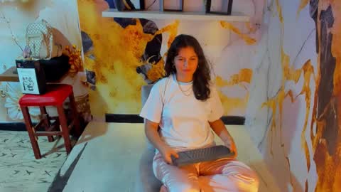 Snapshot of mia_bella18 chatting on 01-10-26, 07:26 Mia online show from 01-10-26, 07:26