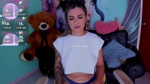 Mia online show from 03-01-26, 08:00