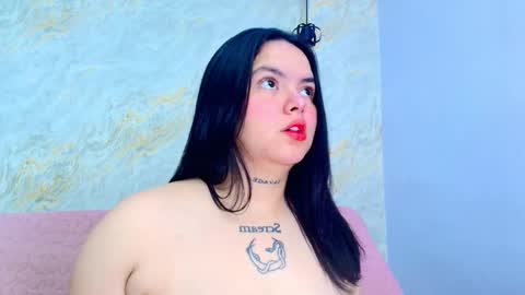 Mia  online show from 10-18-25, 12:06