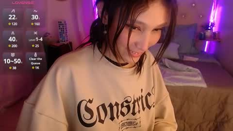 Snapshot of mia_collens_ chatting on 01-12-25, 12:49 MIA online show from 01-12-25, 12:49