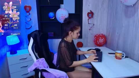 Snapshot of mia_esposito2 chatting on 09-11-25, 10:15 mia_esposito2 online show from 09-11-25, 10:15