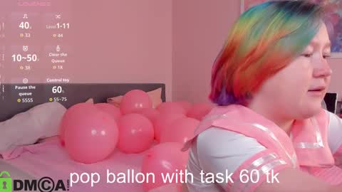 Snapshot of mia_ferd chatting on 11-29-25, 04:04 Mia online show from 11-29-25, 04:04