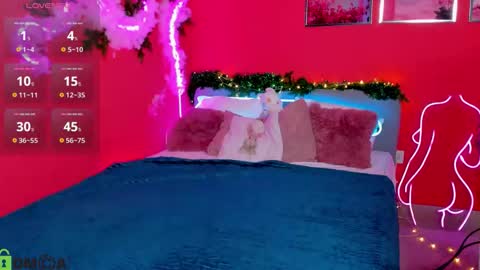 Mia online show from 01-06-26, 03:54