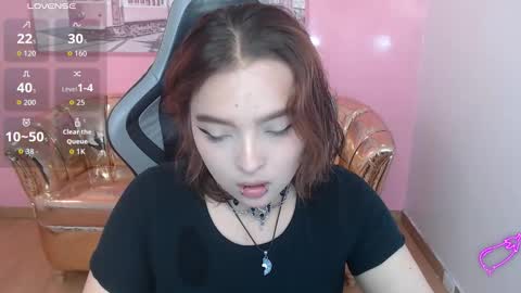 Mia online show from 01-08-26, 01:13