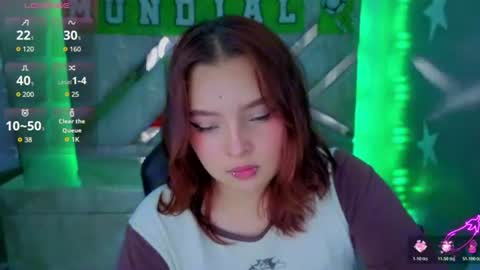 Snapshot of mia_foster_t chatting on 07-06-26, 03:58 Mia online show from 07-06-26, 03:58