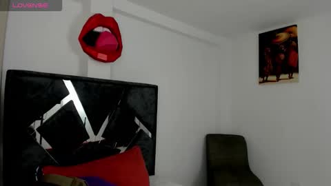 mia fox online show from 11-28-25, 11:57