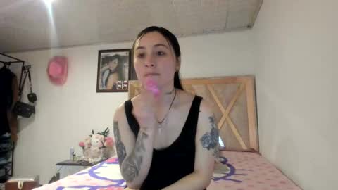 Snapshot of mia_kanee chatting on 09-09-25, 09:47 mia kaneee online show from 09-09-25, 09:47