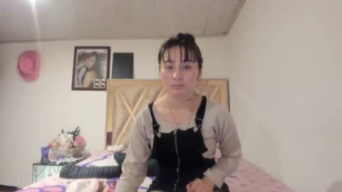 Snapshot of mia_kanee chatting on 10-18-25, 01:30 mia kaneee online show from 10-18-25, 01:30