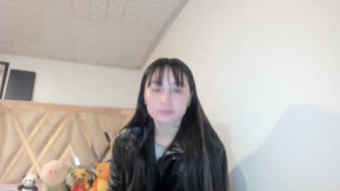 Snapshot of mia_kanee chatting on 11-13-25, 12:31 mia kaneee online show from 11-13-25, 12:31