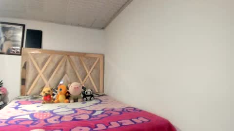 Snapshot of mia_kanee chatting on 11-22-25, 11:15 mia kaneee online show from 11-22-25, 11:15