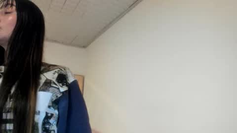 Snapshot of mia_kanee chatting on 11-26-25, 04:35 mia kaneee online show from 11-26-25, 04:35