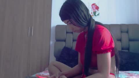 Snapshot of mia_kleim1 chatting on 02-04-26, 07:09 mia_kleim1 online show from 02-04-26, 07:09